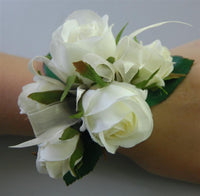 wrist corsage