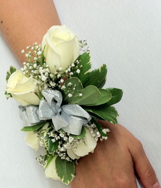 wrist corsage